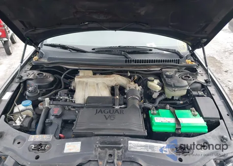 2005 Jaguar X-Type 3.0 из США, поврежденный, VIN SAJWA54C45WE41759